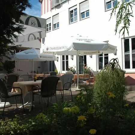 Landgasthof Hirsch 3*