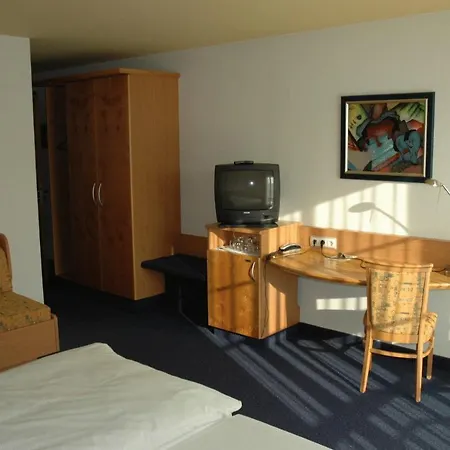 ホテル Landgasthof Hirsch