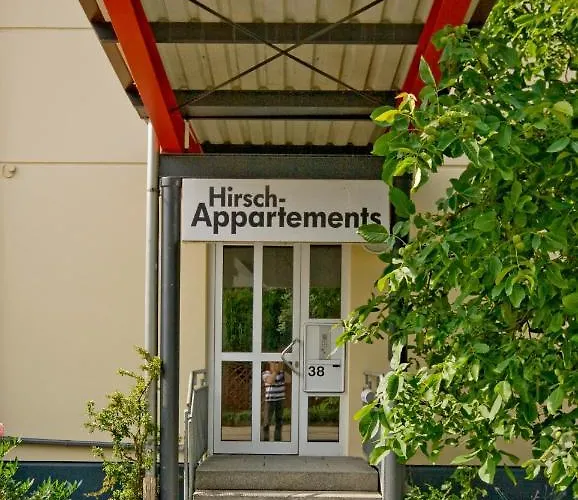 מלון Landgasthof Hirsch 3*