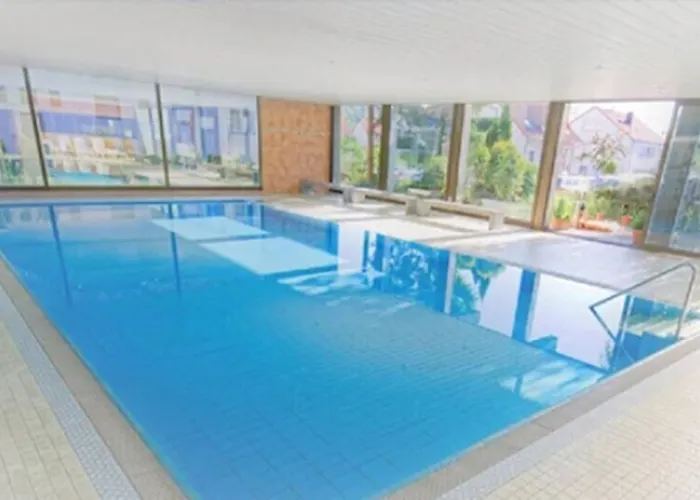 מלון Landgasthof Hirsch 3*