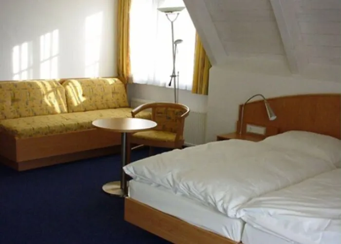 Landgasthof Hirsch 3*