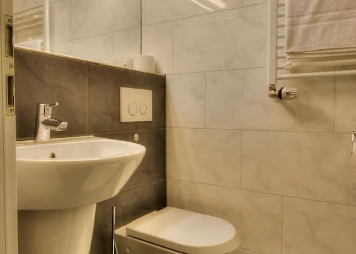 Landgasthof Hirsch 3*